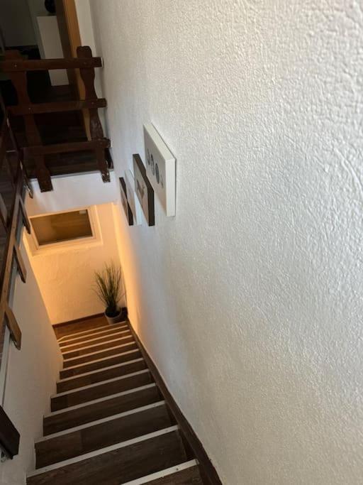 Townhouse Fuer 10 Personen Mit Garten Esslingen am Neckar Buitenkant foto