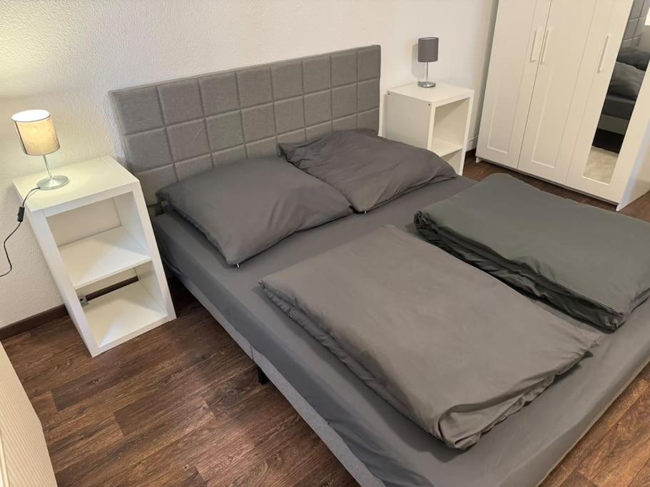 Townhouse Fuer 10 Personen Mit Garten Esslingen am Neckar Buitenkant foto