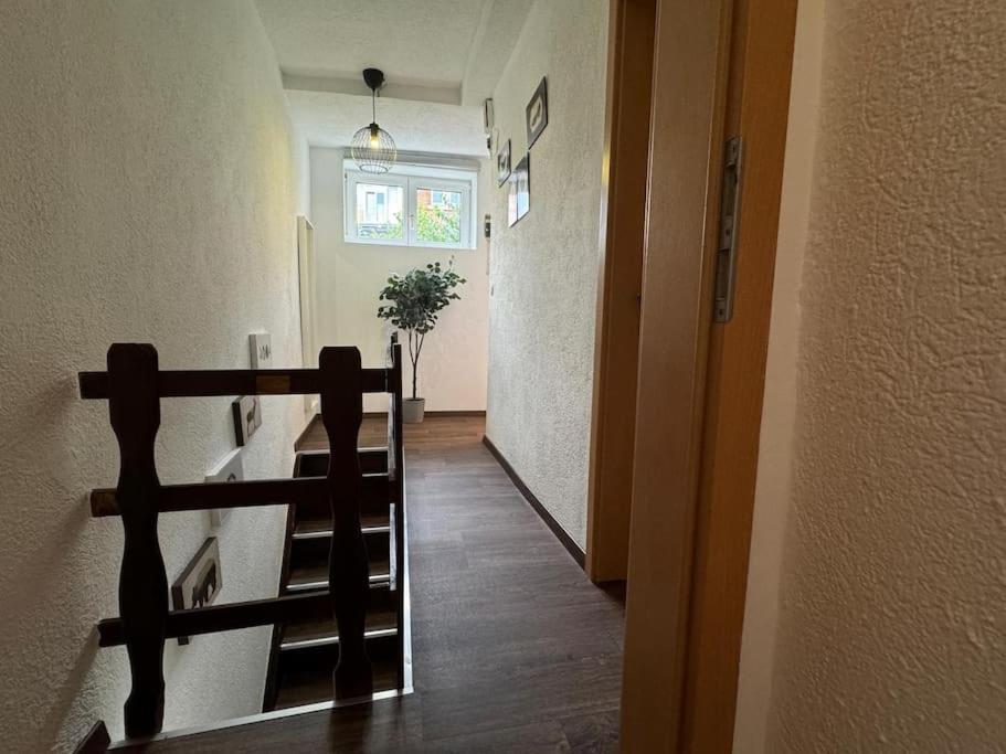 Townhouse Fuer 10 Personen Mit Garten Esslingen am Neckar Buitenkant foto