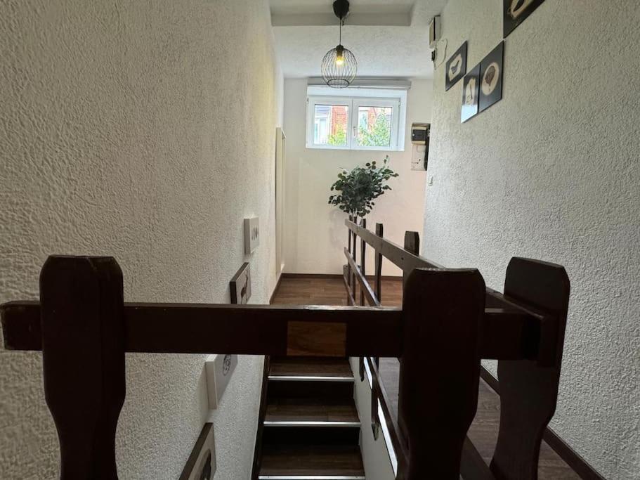 Townhouse Fuer 10 Personen Mit Garten Esslingen am Neckar Buitenkant foto
